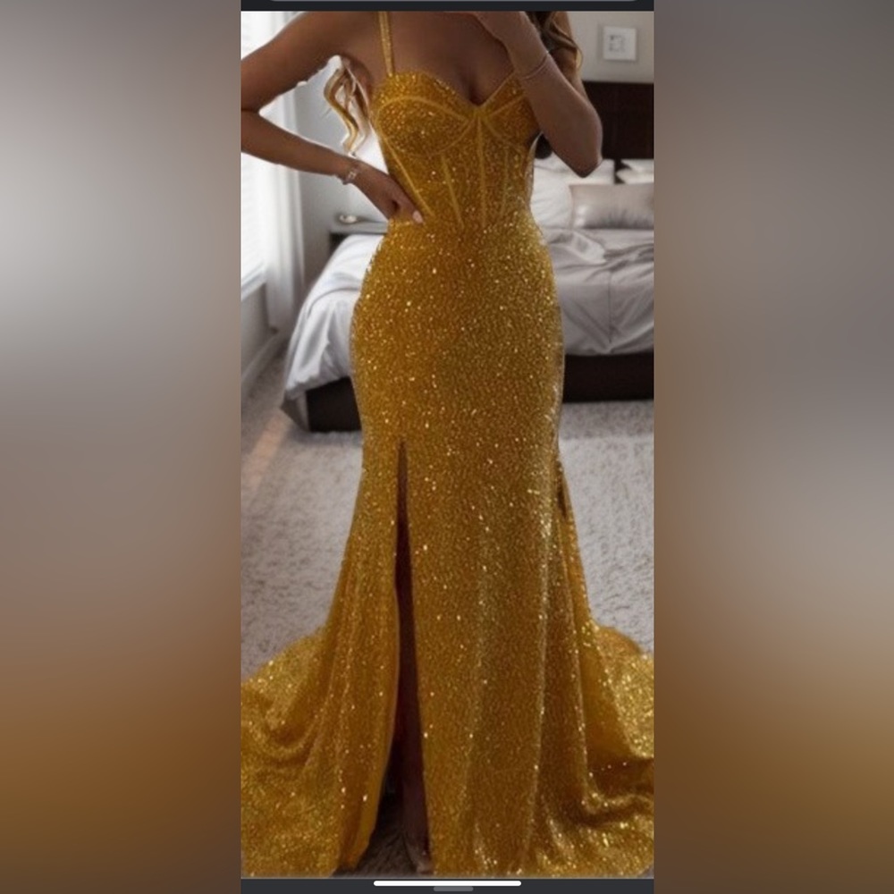 Hebeos size 8 yellow dress